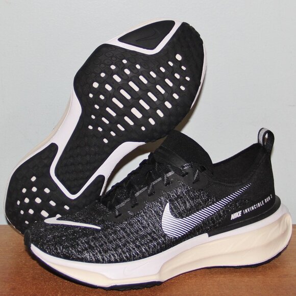 Nike ZoomX Invincible Run 3 Flyknit Running Womens 7 9 Black White - Picture 1 of 6